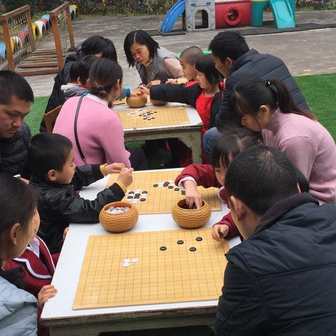 今日围棋赛事直播，高手对决，棋道风采展现