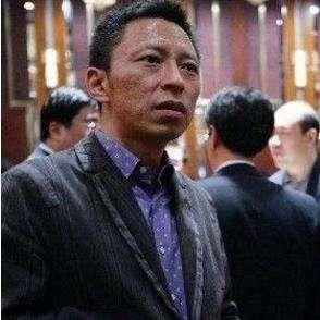 张朝阳采访视频揭秘，大佬洞察未来展望互联网发展之路